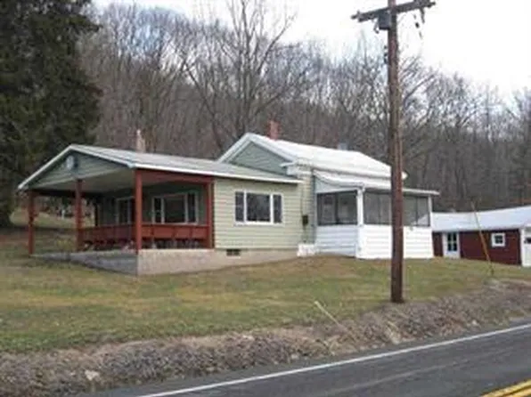 4421 State Route 226, Rock Stream, NY 14878