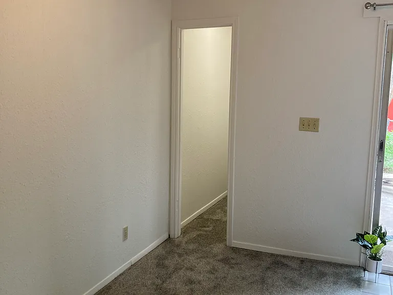 502B Hammack Dr #B — Photo 12