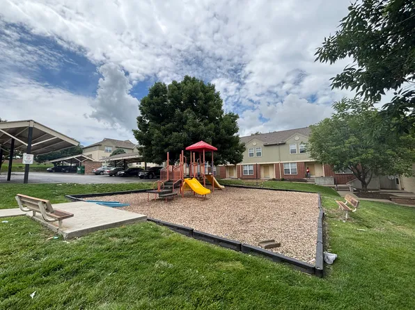 Turtle Hill Townhomes