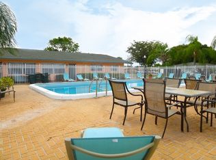 6954 SW 5th St, Margate, FL 33068