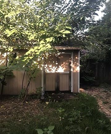3rd image of 717 Peniston St