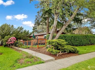 2825 Pacific St, Bellingham, WA
