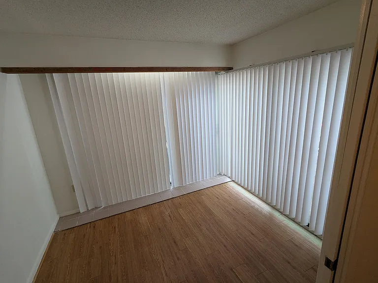 2885 Par Ln #A — Photo 13