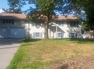 10253 Mississippi Blvd NW, Coon Rapids, MN 55433