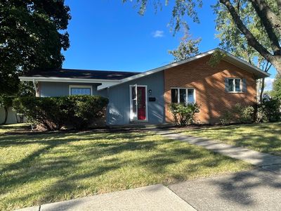 350 Berkshire Ter, Roselle, IL, 60172