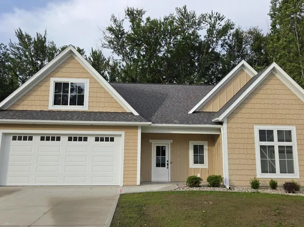 1500 Poppy Point Dr, Jenison, MI 49428