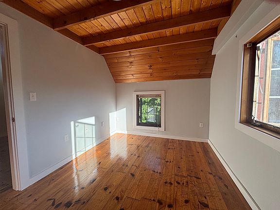 5th image of 13 Southmayd Rd #3B