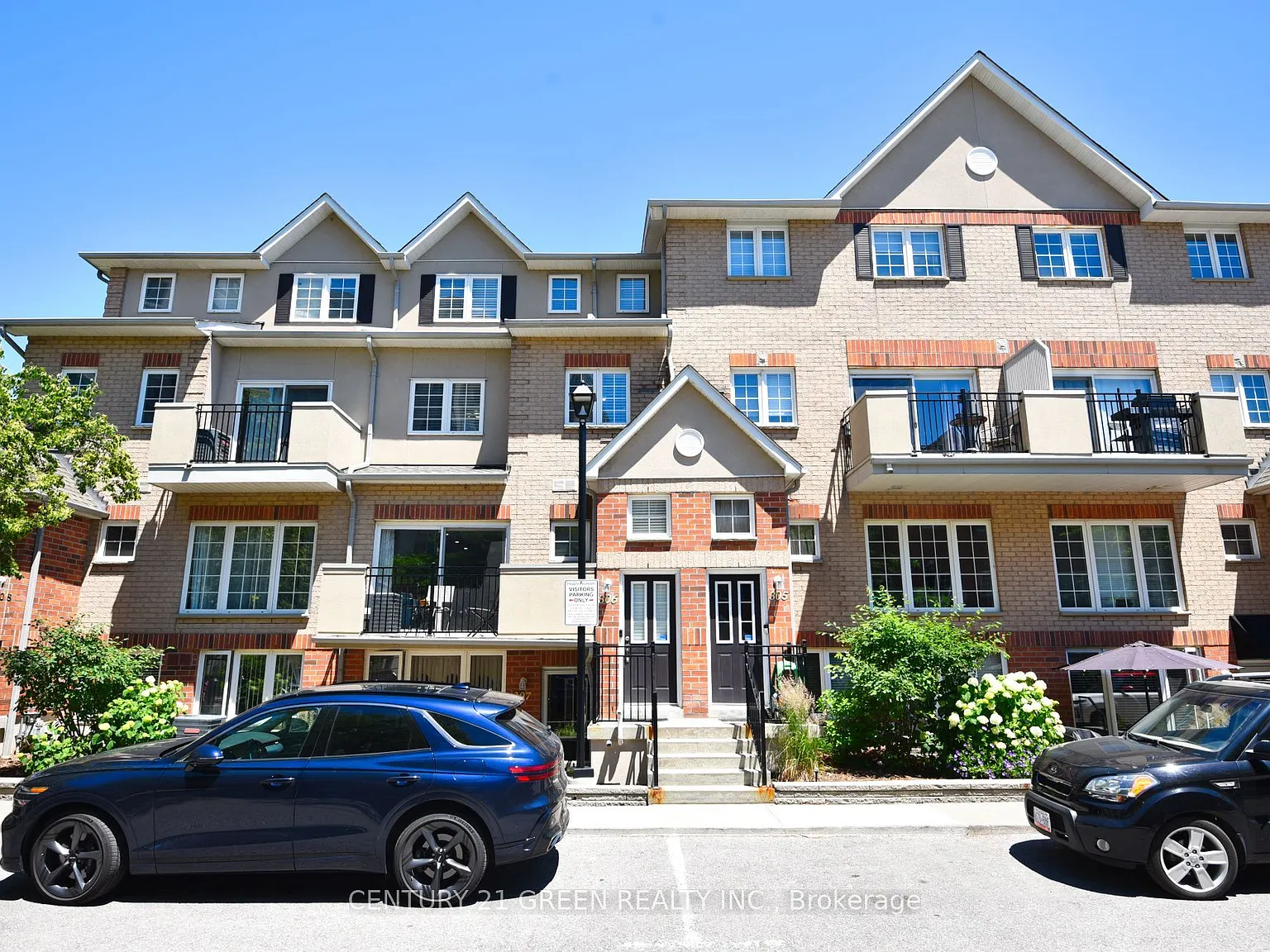 3 bed, $2,800 — Photo 1
