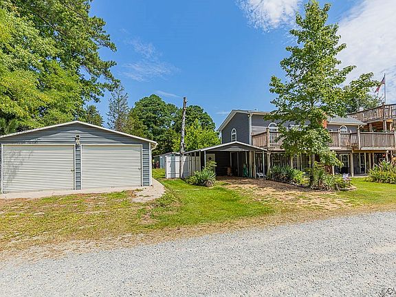 3rd image of 317 Waterview Dr