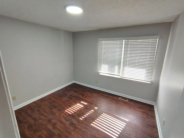 1161 Patrick Dr — Photo 24