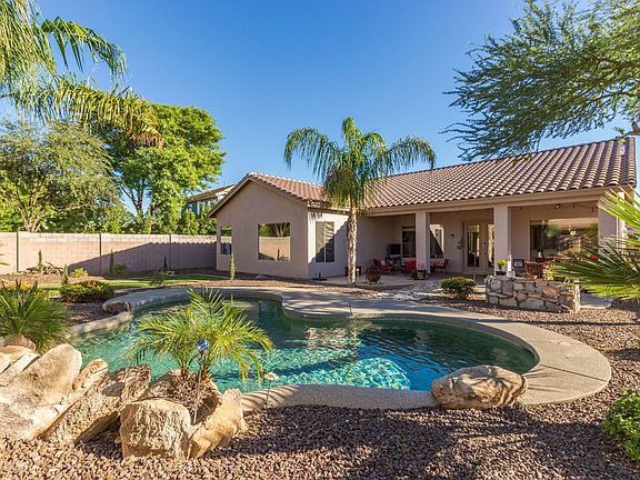 2nd image of 2350 E Indian Wells Dr