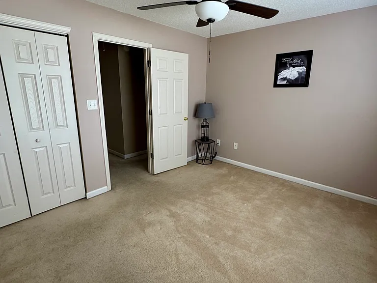 5970 Raventree Ct — Photo 32