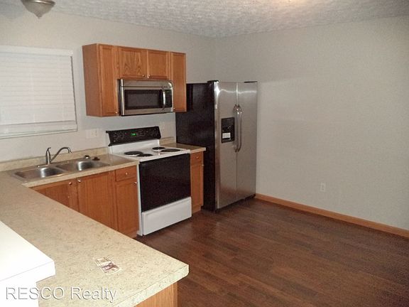 4th image of 1357 Phlox Ave
