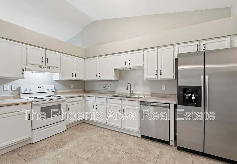 727 S Hartford St #189 — Photo 12