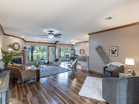 3rd image of 15777 S Canyon Oaks Ln