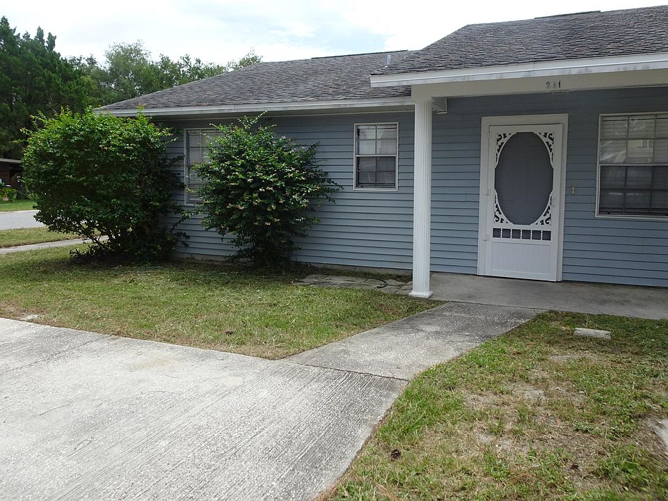 1st image of 231 Pritchard St #231