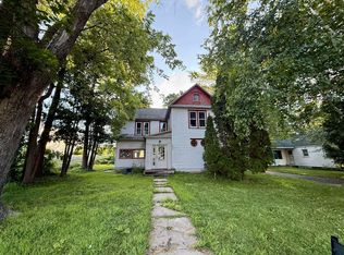 604 S Main St, Necedah, WI 54646