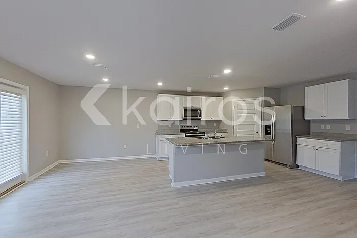4816 Malay Cir — Photo 5