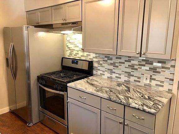 2nd image of 315 Craigmont Dr