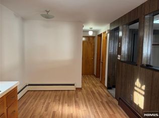 225 Front St, Secaucus, NJ 07094