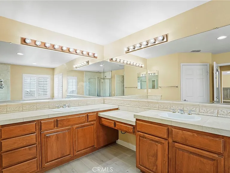 20600 Vercelli Way — Photo 24