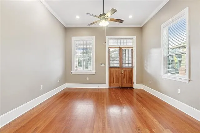 702 N Alexander St — Photo 3