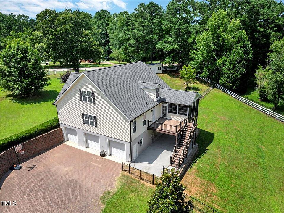 1st image of 9544 Woodlief Rd
