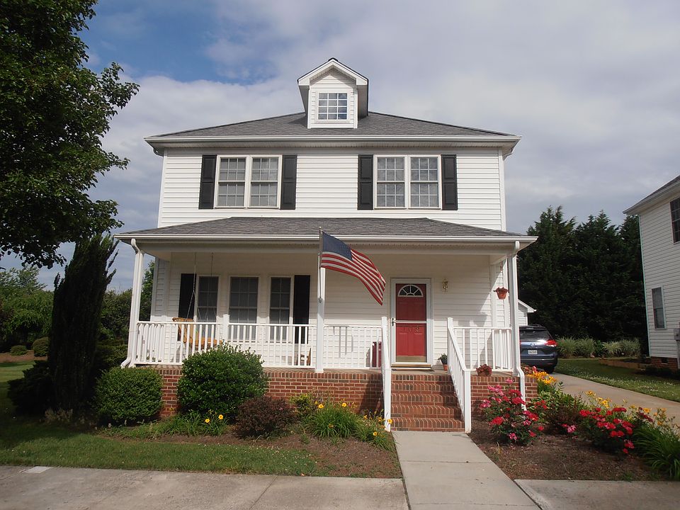 1st image of 109 Wyndpark Cir