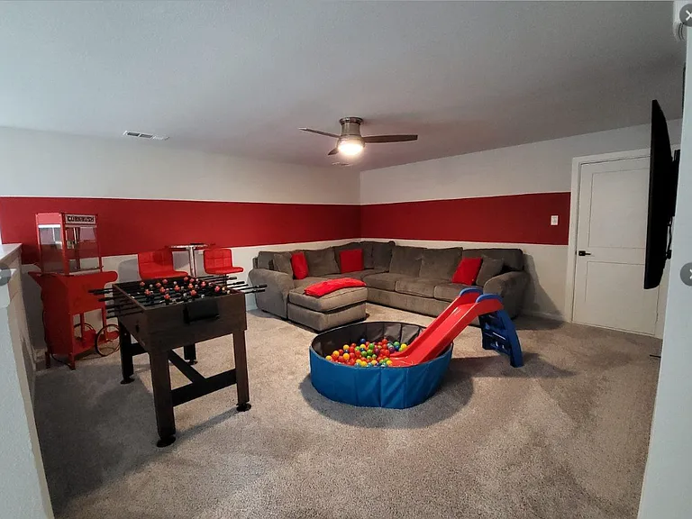 1413 Lawnview Dr — Photo 5