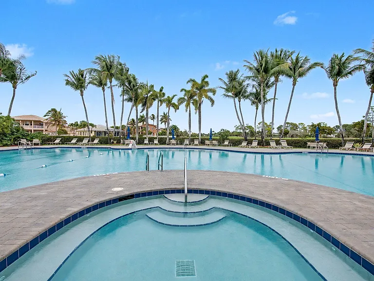 1204 Oakwater Dr — Photo 70