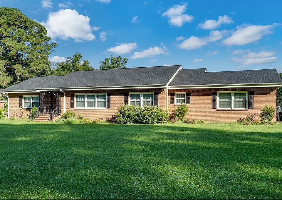 1st image of 159 Meadowbrook Ln