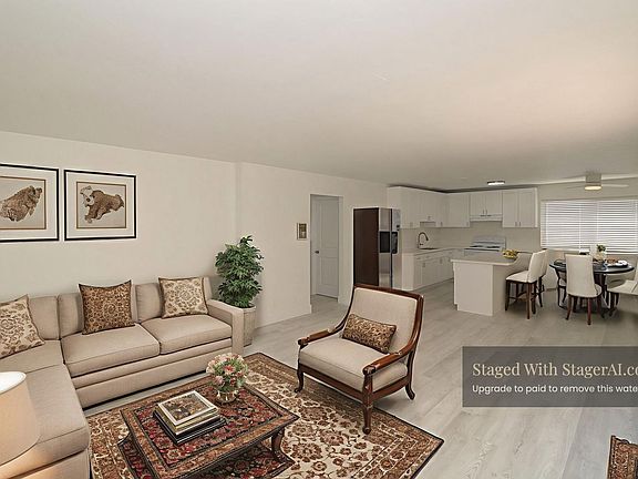 2nd image of 813 B St APT 5