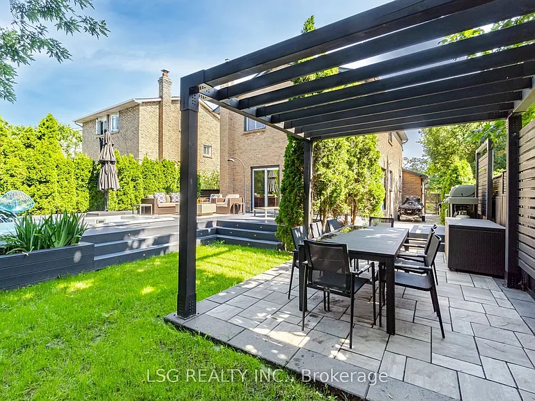 4234 Sunflower Dr — Photo 46