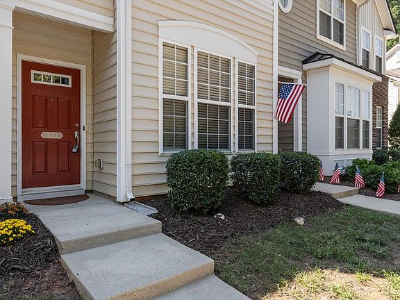 3rd image of 4323 Sugarbend Way