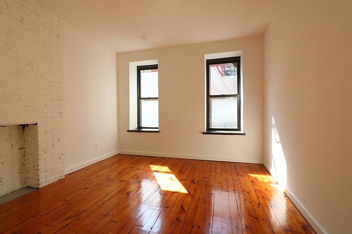 1st image of 531 W 49th St #3EE