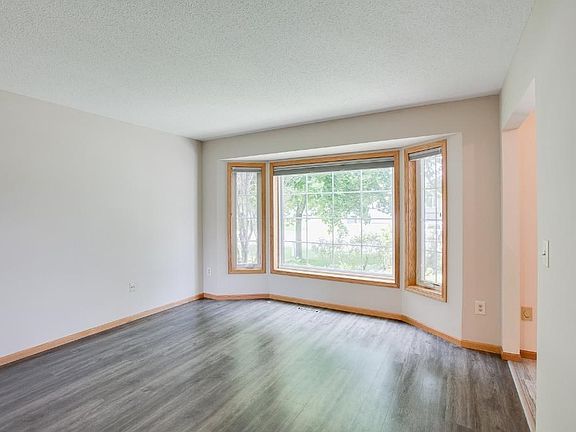 Gorgeous bay window lets in tons of light.