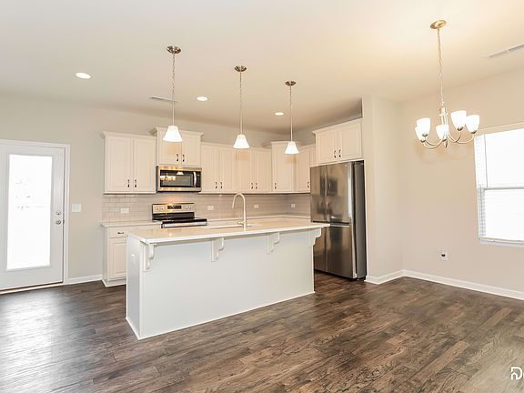 4th image of 5724 Oakgate Dr