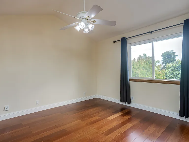 2256 Emerald Hills Cir — Photo 15