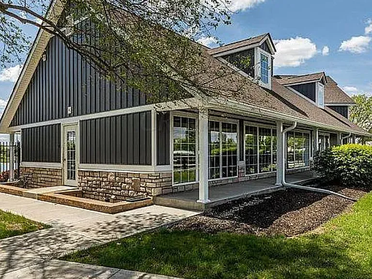 6471 Crab Apple Dr — Photo 32