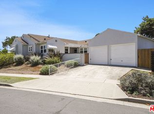 7803 Flight Ave, Los Angeles, CA 90045