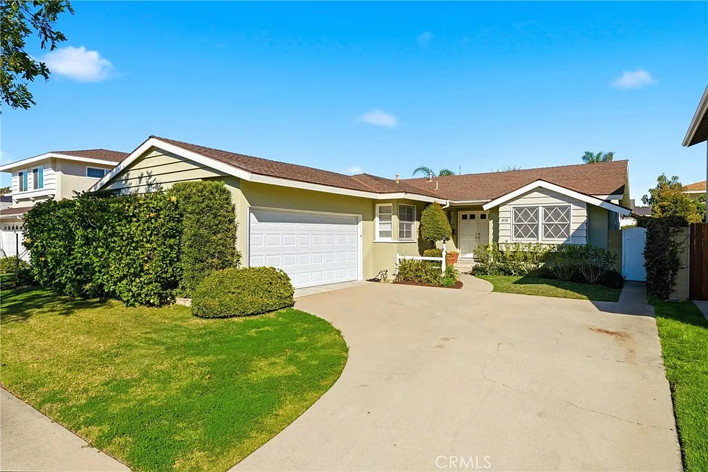 3430 N El Dorado Dr photo 1