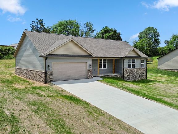 4th image of 434 Lone Oak Dr