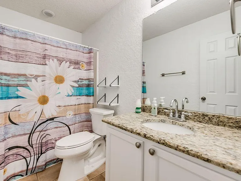 10717 Pineview Ln — Photo 25