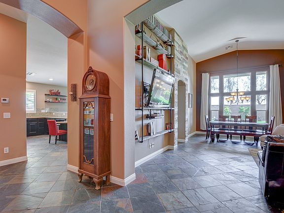 4th image of 391 Chaplin Cove Ave