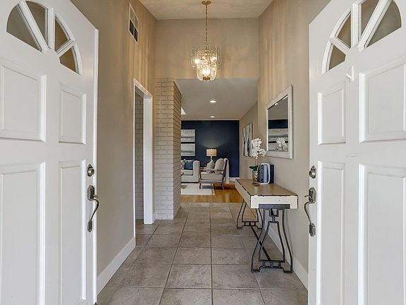 4th image of 1230 Diablo Way