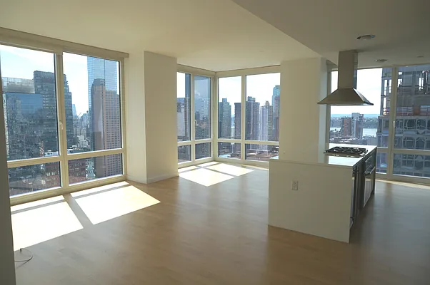 Rented by Brown Harris Stevens | media 7