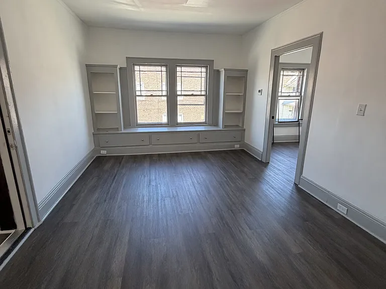 13375 Madison Ave #4 — Photo 2