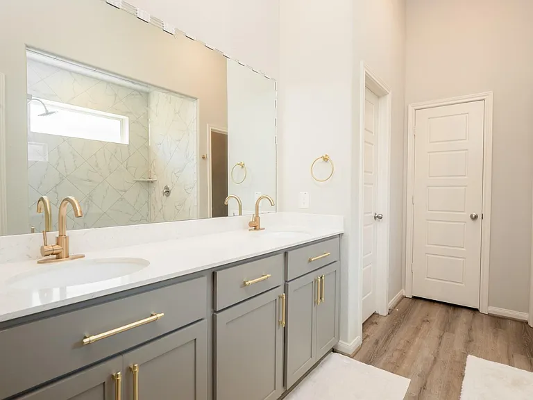 16431 Elkcreek Dr — Photo 13