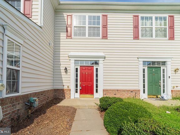5th image of 103 Sandridge Ct #2