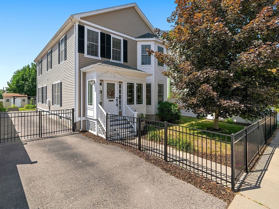 1st image of 70 Gardner St